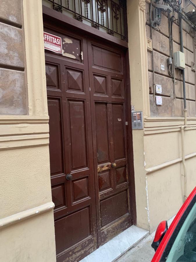 Ferienwohnung Al Centro Di Tutto Palermo Exterior foto